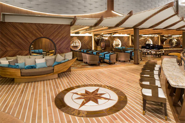 Schooner Bar - Piano Bar